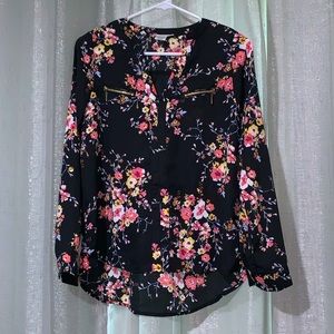 Persaya Long sleeve floral blouse
